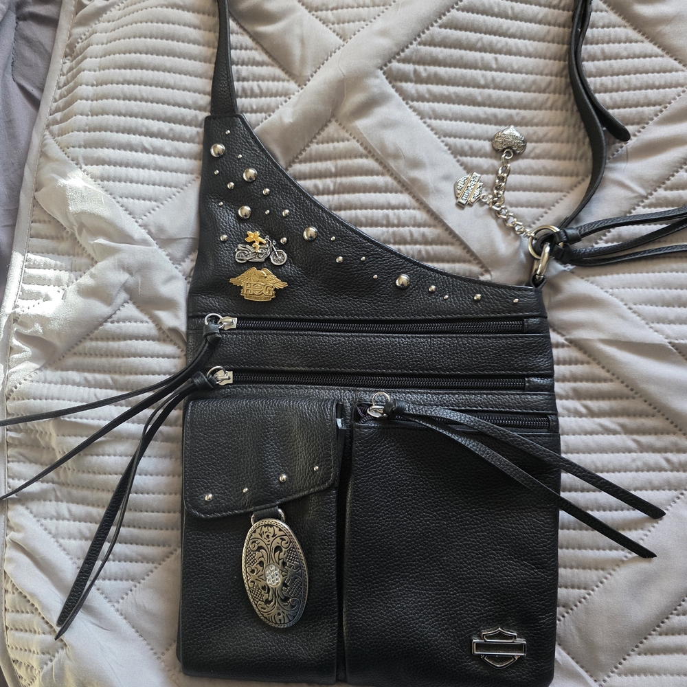 Harley-Davidson Black Crossbody Bag with Silver Accents